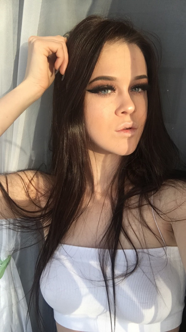 Hayley Rose | Ultimate Stylist